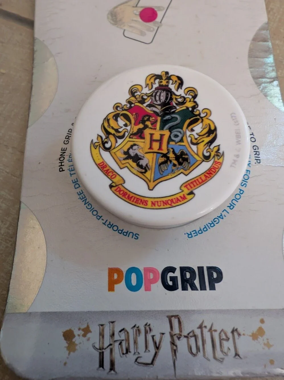 NIP! Harry Potter Hogwarts Pop Socket